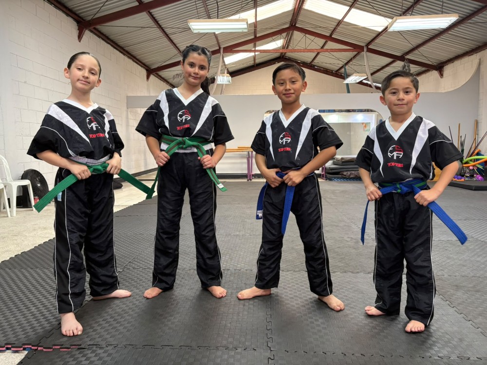 Atletas quetzaltecos representarán a Guatemala en Mundial de Kickboxing en Italia 