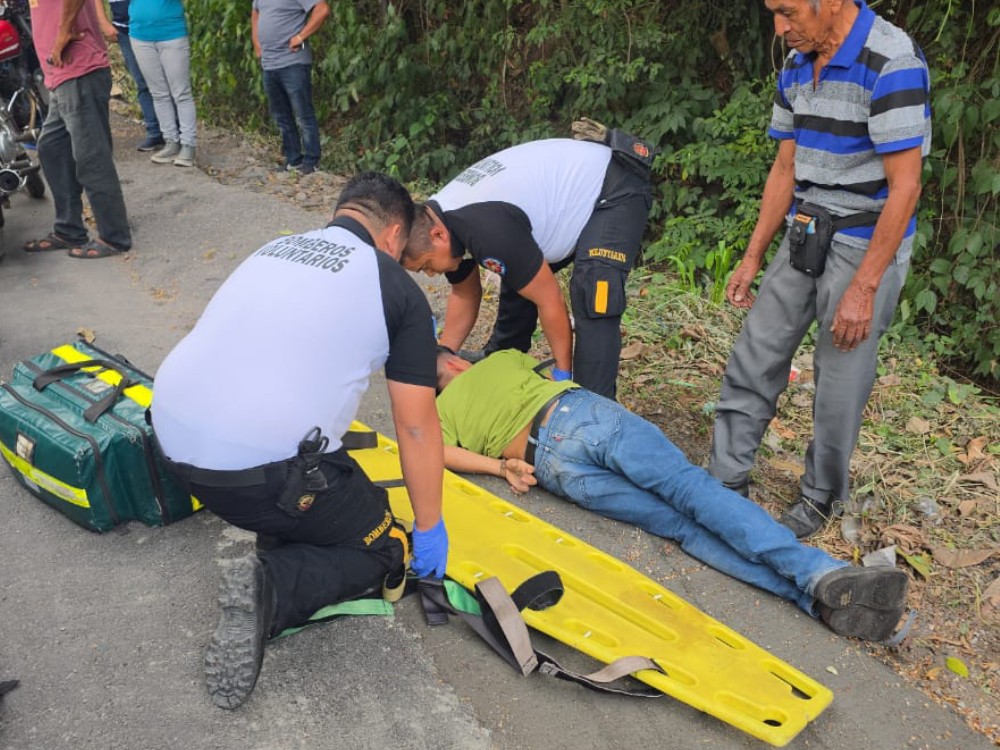 Aumentan accidentes en la ruta hacia San Francisco Zapotitlán: Bomberos piden precaución por trabajos en carretera