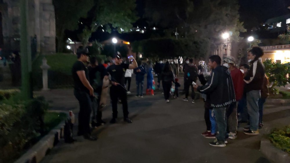 Aumentaron los contagios en  Xela tras celebración de noche de "Halloween"