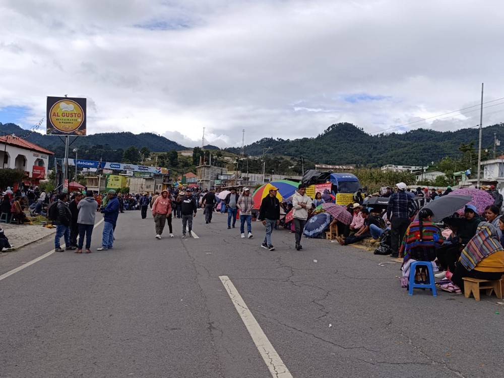 Autoridades comunitarias de Nahualá llegan a un acuerdo con el gobierno y deciden retirar bloqueo de ruta Interamericana
