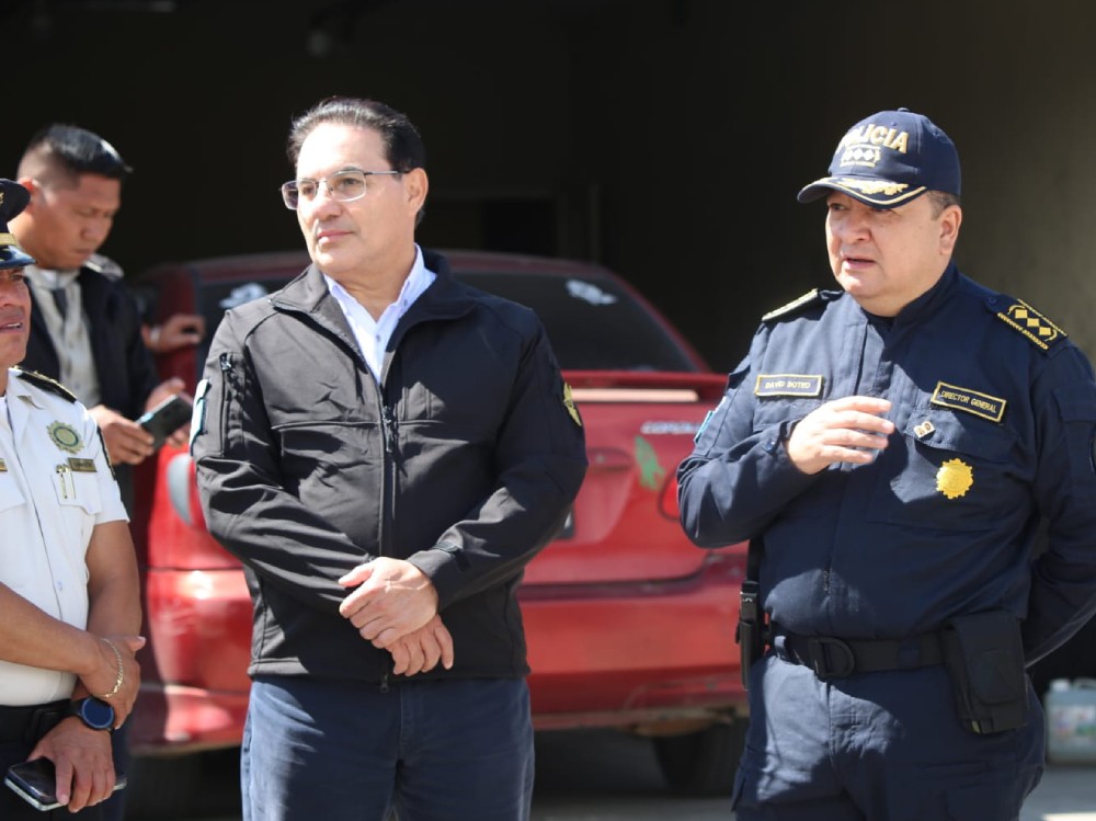 Autoridades de seguridad supervisan comisaría y cárcel de Cantel en Quetzaltenango