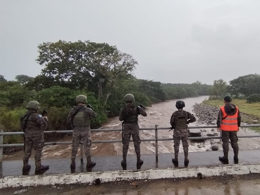 Autoridades en alerta por posible desbordamiento de ríos 