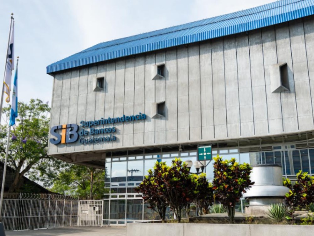 Bancos del sistema cerrarán al mediodía este miércoles 24 de diciembre