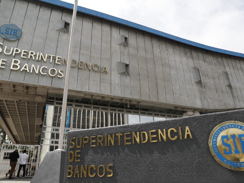 Bancos podrán cerrar durante dos días