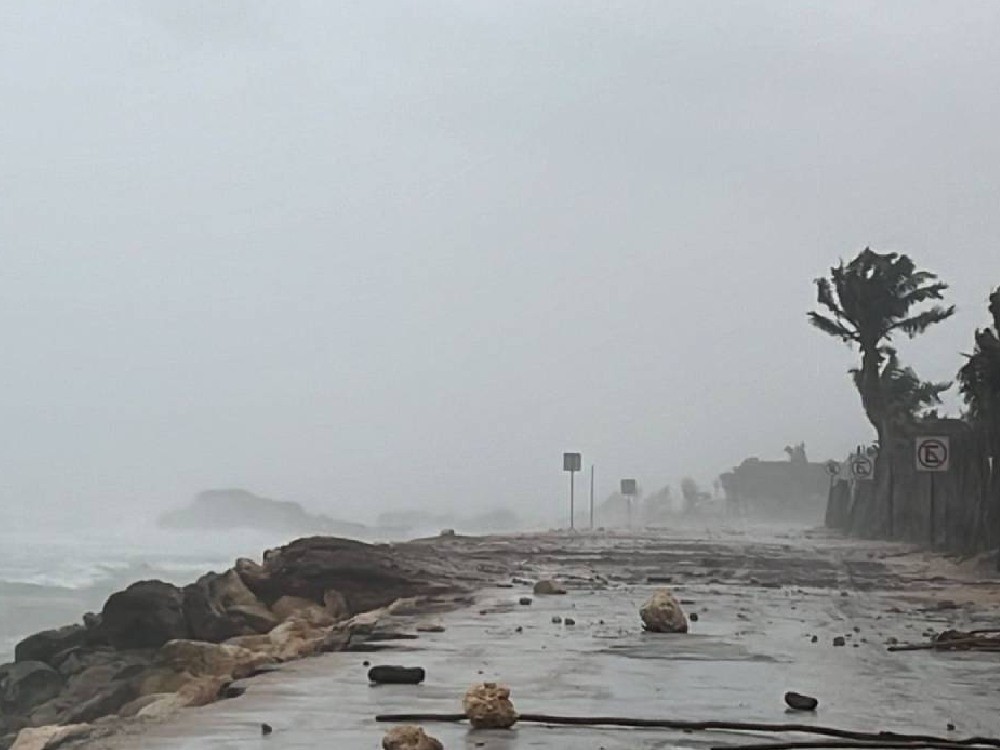 Beryl toca tierra como huracán sobre Yucatán y seguirá hacia EE. UU.