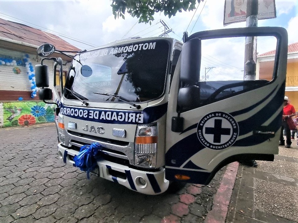 Brigada de Socorro de Chicacao logra obtener unidad contra incendios