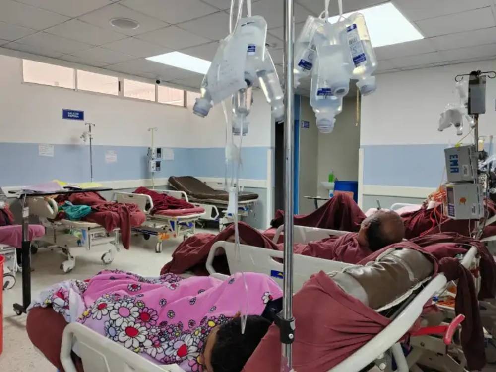 Capacidad del Hospital General está rebasada y hay riesgo de que la consulta externa sea suspendida