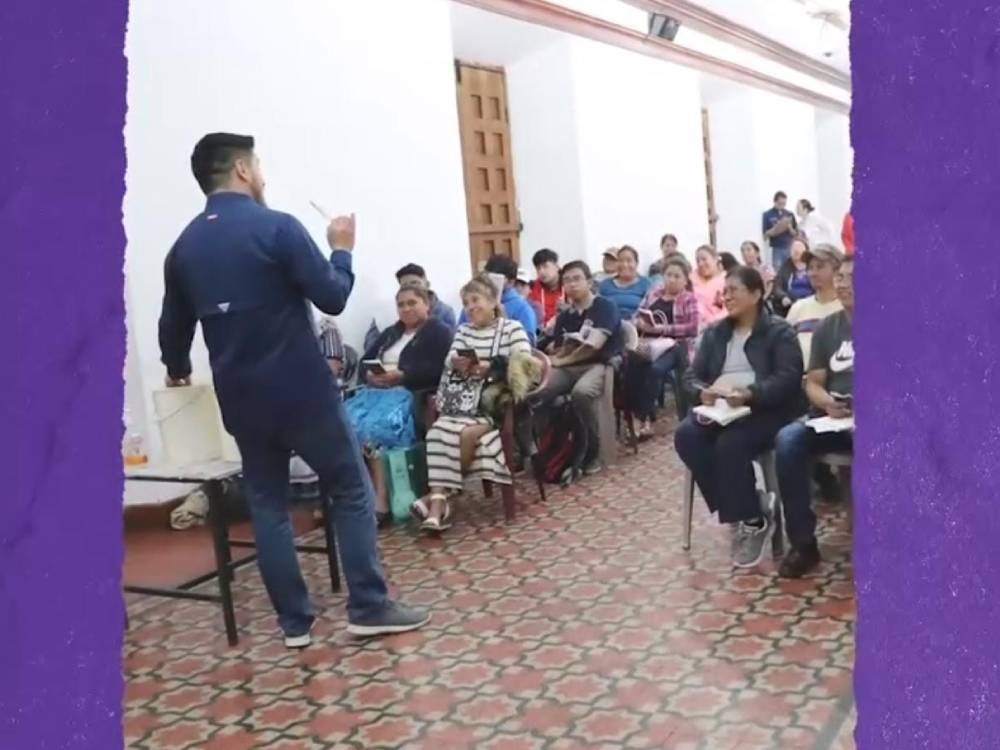 Capacitan a vendedores sobre manipulación de alimentos previo a Cuaresma y Semana Santa