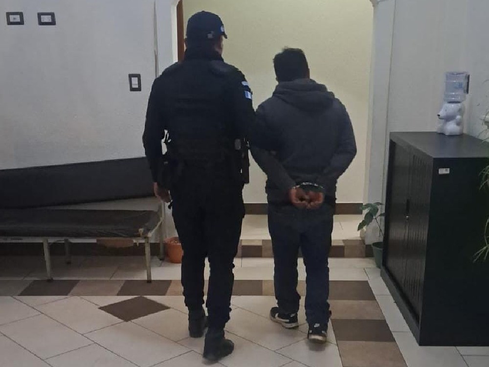 Capturado con arma de fuego ilegal realizaba disparos al aire