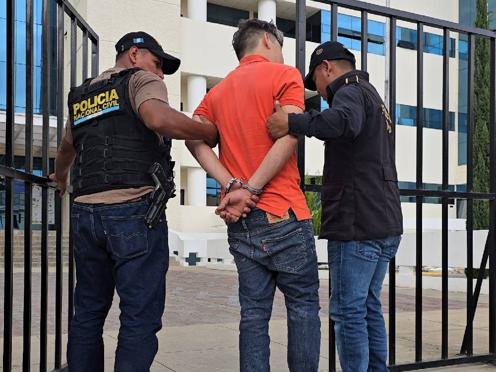 Capturan a cuarto implicado en muerte de mujer 