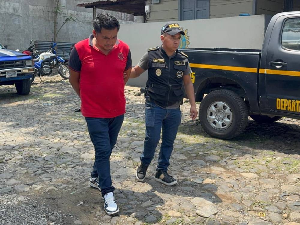 Capturan a hombre acusado de darle muerte a su esposa