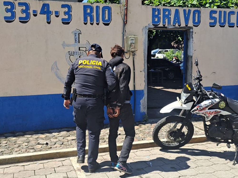 Capturan a presunto asalta buses en Río Bravo, Suchitepéquez