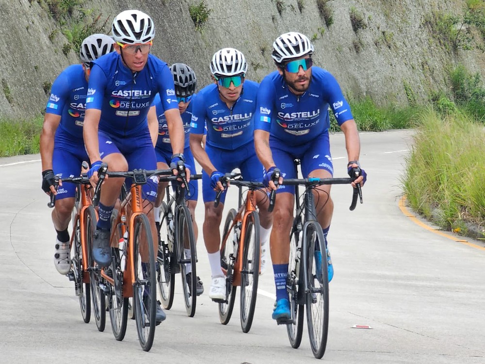 Castelli realiza campamento de preparación, pero perdió a Edwin Sam para la Vuelta a Guatemala