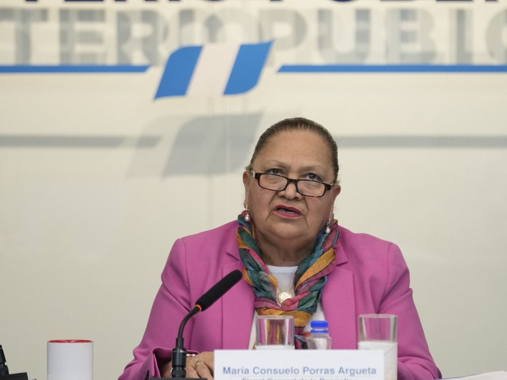 CC protege a Consuelo Porras y mantiene normativa que impide su destitución