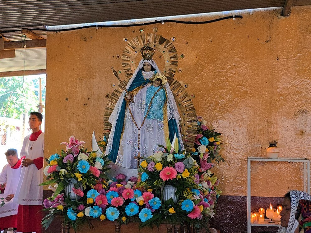 Celebran a la Virgen del Rosario en Suchitepéquez