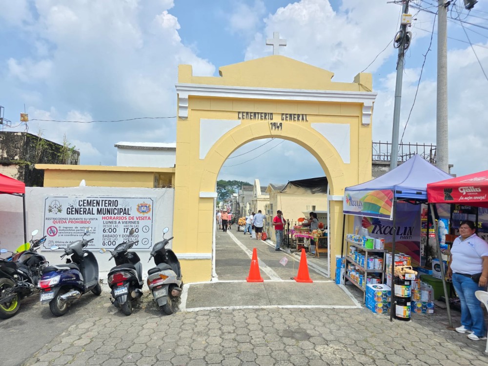 Cementerio General de Coatepeque abrirá desde las 4 de la mañana este 1 de noviembre