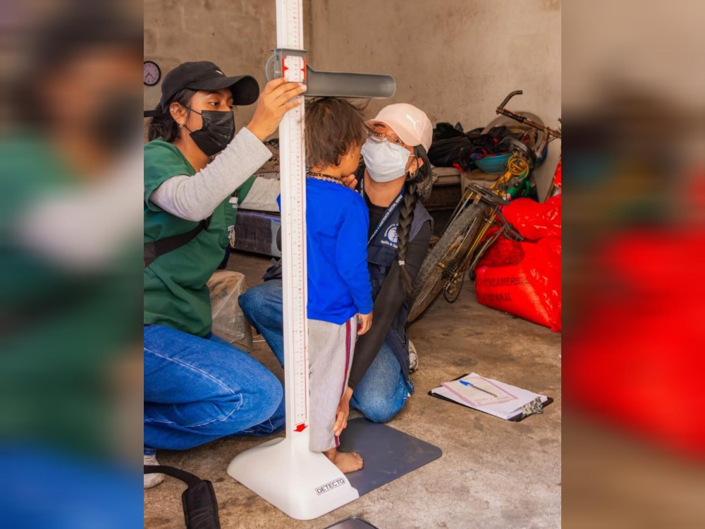 Centro de Salud realiza barridos nutricionales y verifica esquemas de vacunación en Quetzaltenango