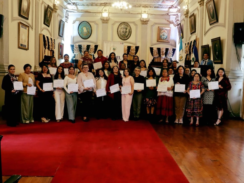 Clausuran diplomado de Emprendimientos Verdes en Quetzaltenango