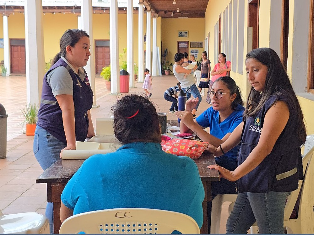 Club nutricional da seguimiento a casos de niños con desnutrición aguda en Mazatenango 
