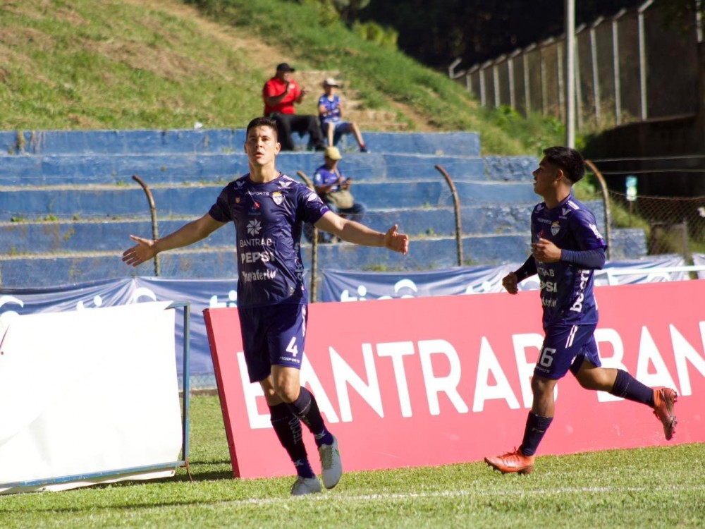 Cobán Imperial líder del torneo luego de dos jornadas