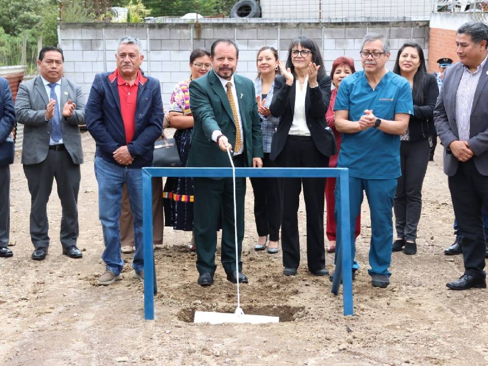 Colocan primera piedra de proyecto de agua potable en Delco II