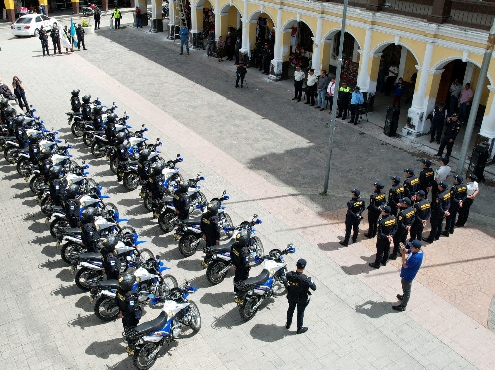 Comisaría 43 de Huehuetenango recibe 20 motocicletas
