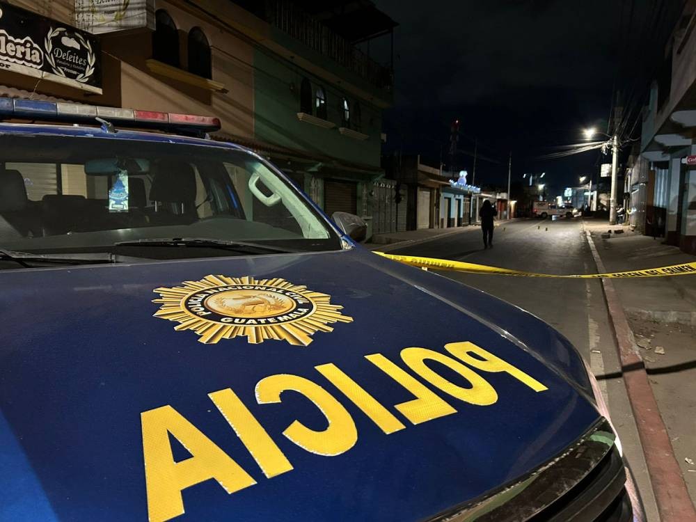 Compraba pan y fue alcanzado por las balas durante un ataque armado en Xela 