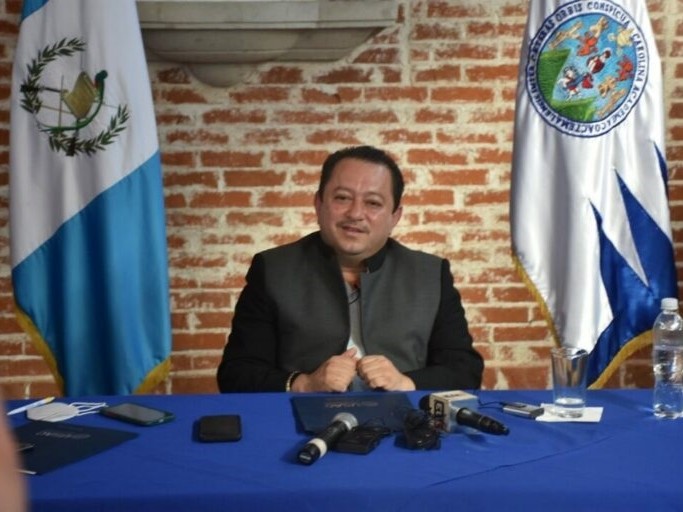 Comunidad educativa y profesional de la Usac inconforme por elección de nuevo rector