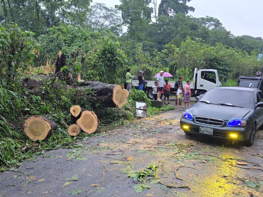 Condiciones del clima continúan afectando al departamento de Suchitepéquez