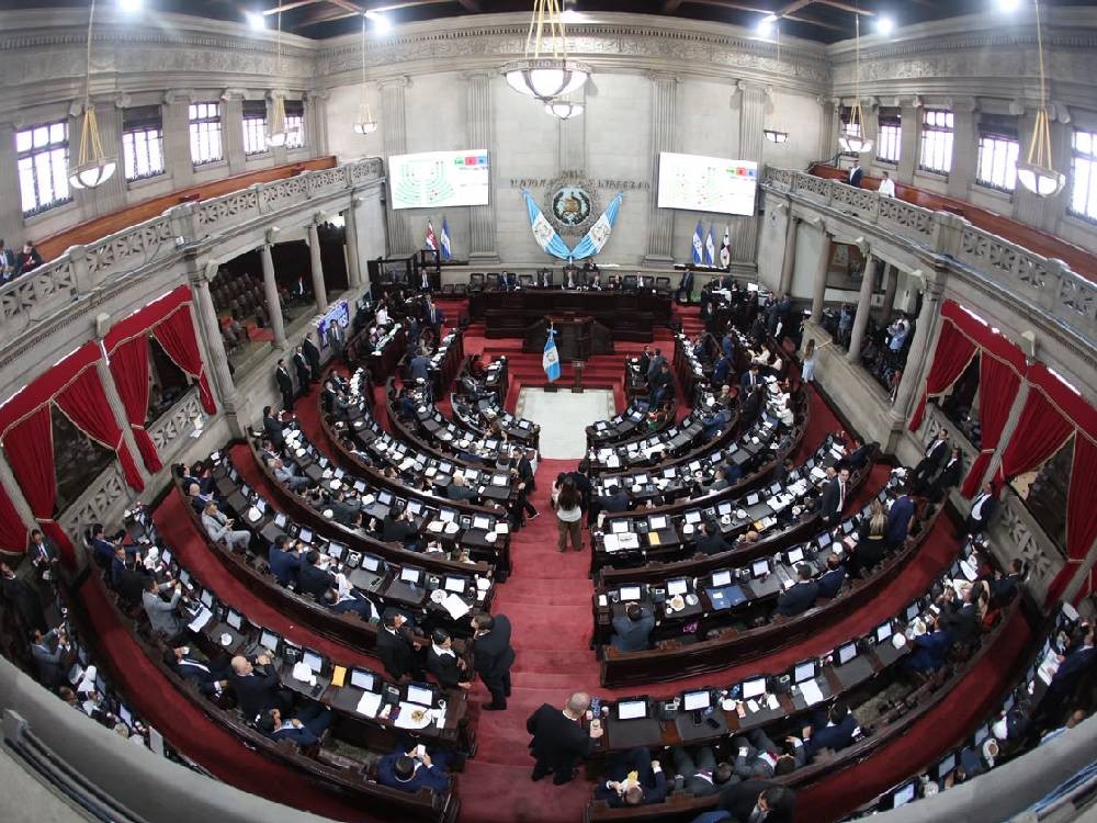 Congreso aprueba reformas al IUSI y elimina el impuesto para inmuebles de uso residencial