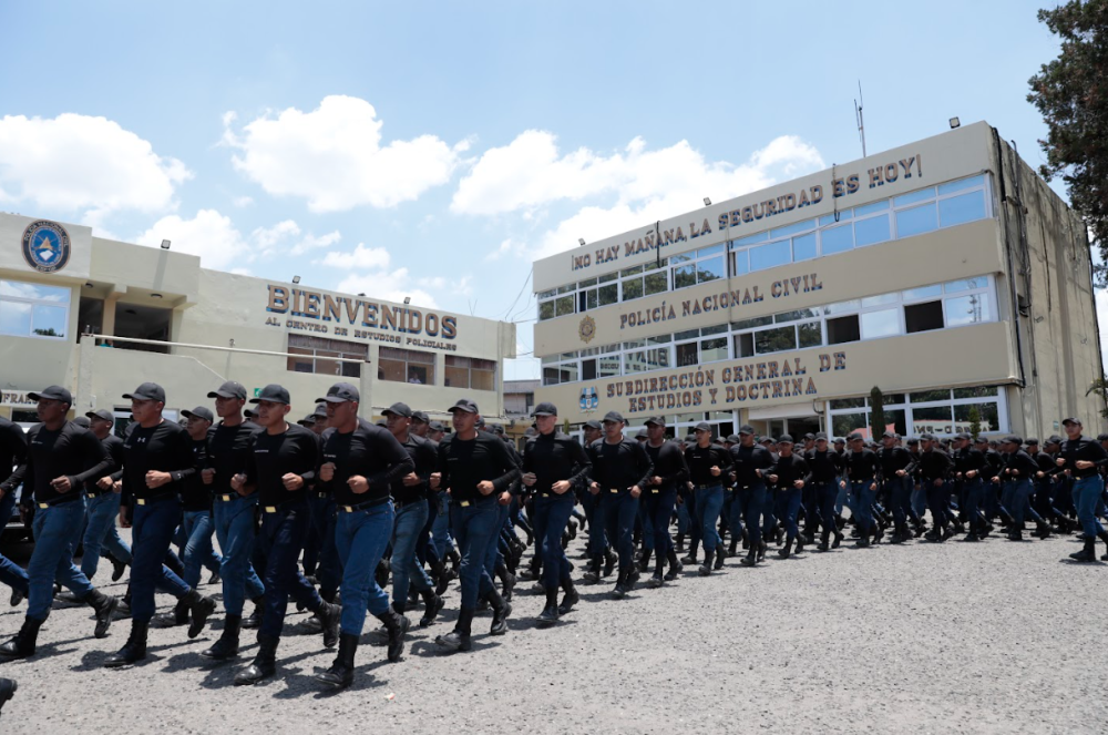  Conocimiento, disciplina y valores: el camino para convertirse en agente de la PNC