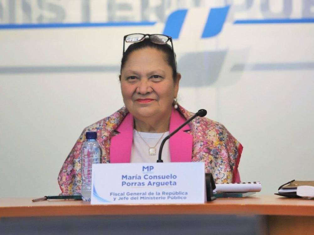 Consuelo Porras dejará el cargo tras dos períodos cuestionados