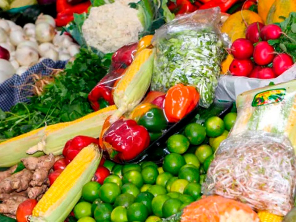 Continúa incremento de la canasta básica alimentaria 