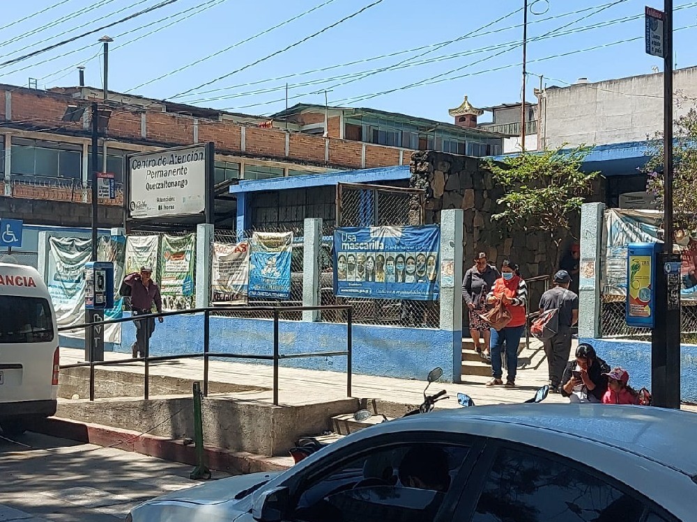 Continúan las gestiones para construcción de un nuevo Centro de Salud en Xela