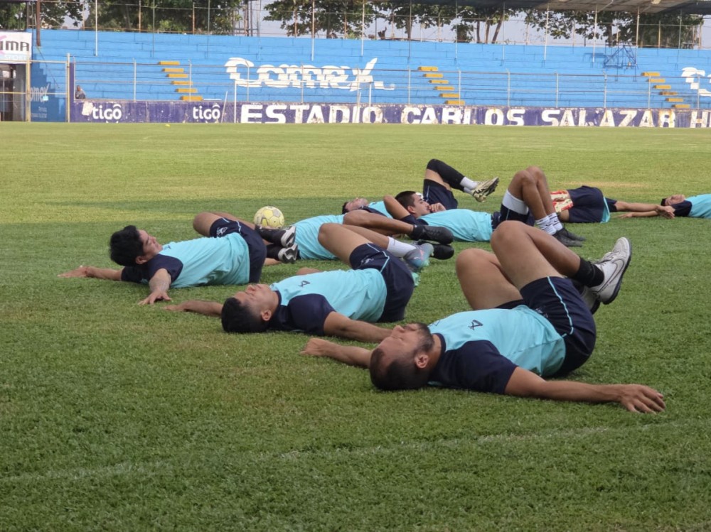 CSD Suchitepéquez busca su primer triunfo ante Quiché F.C. en el Carlos Salazar Hijo