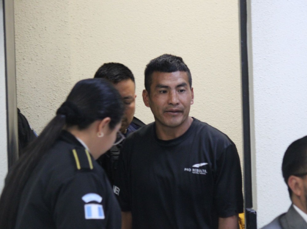 Cuatro personas enfrentan proceso legal por asesinato y robo agravado en Quetzaltenango