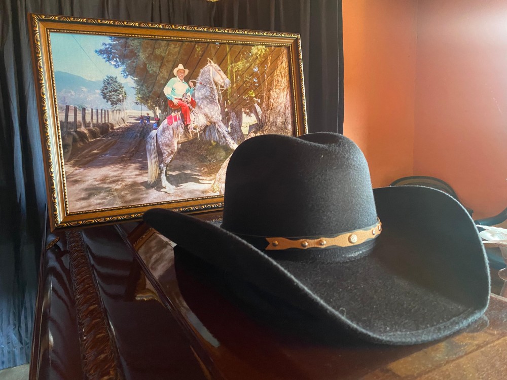 Dan el último adiós a “El Vaquero”