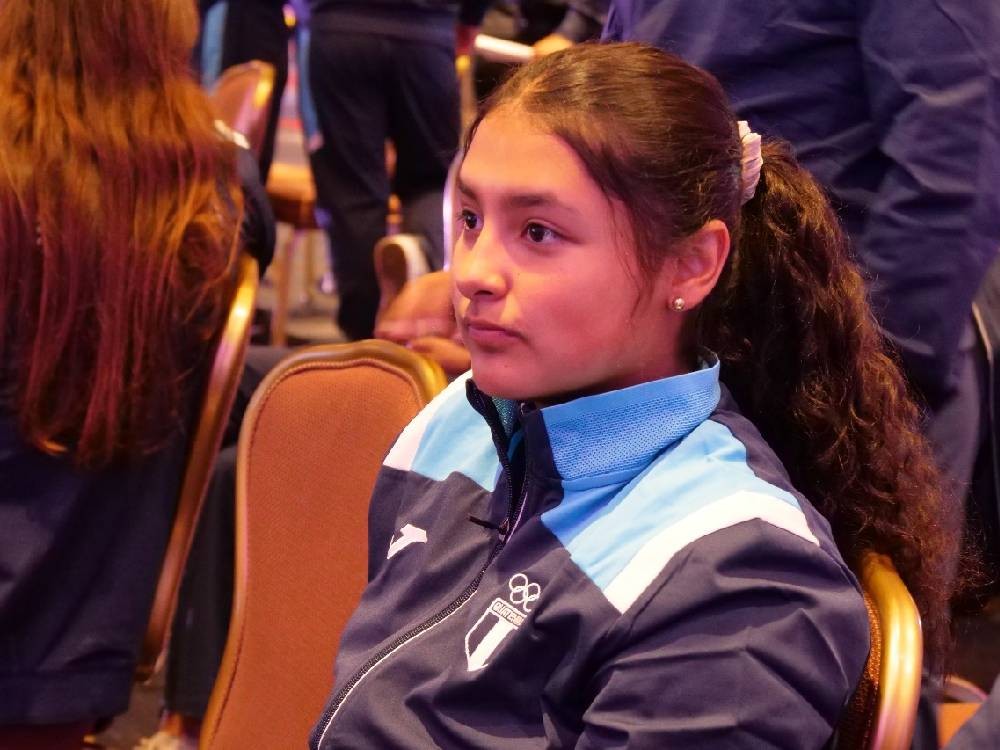Deportista quetzalteca es juramentada para los Panamericanos Junior de Paraguay 