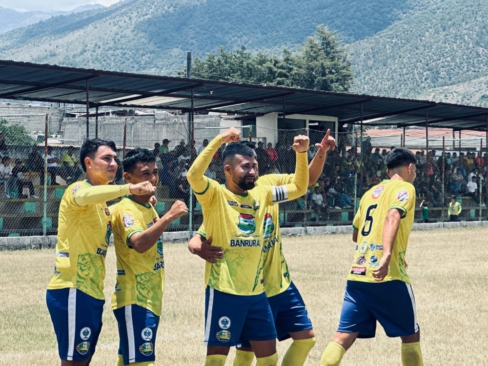 Deportivo Chiantla y San Sebastián se preparan para disputar el liderato