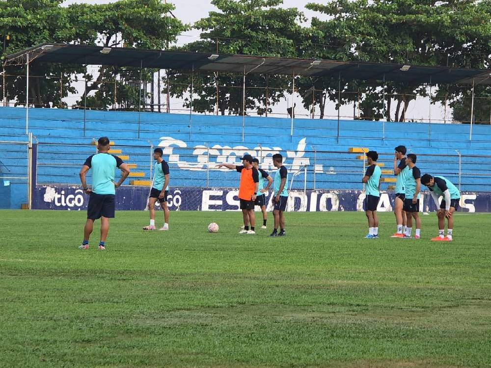 Deportivo Suchitepéquez se prepara para un duelo crucial