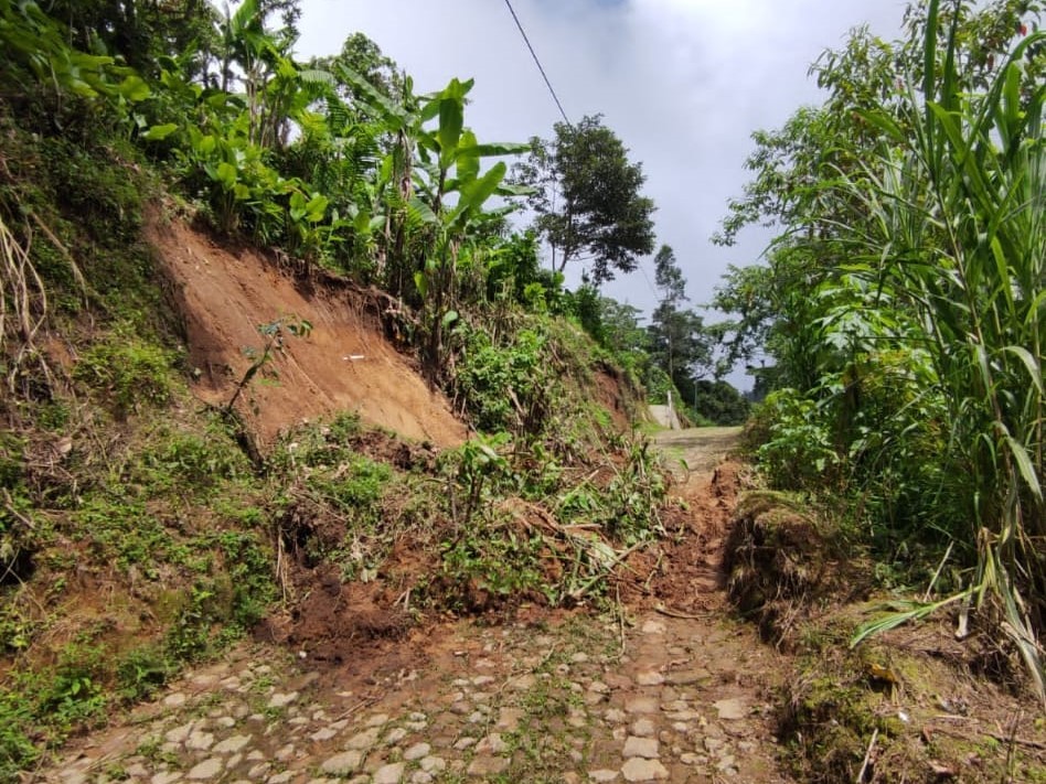 Derrumbes se registran por las lluvias en comunidad de San Marcos