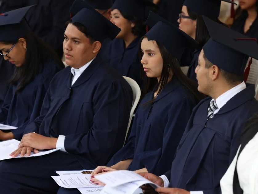 Descenso en el número de graduandos para este año, preocupa a autoridades educativas 