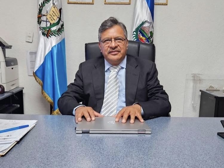 Destituyen al director departamental de Educación de Quetzaltenango tras denuncias por presunta corrupción