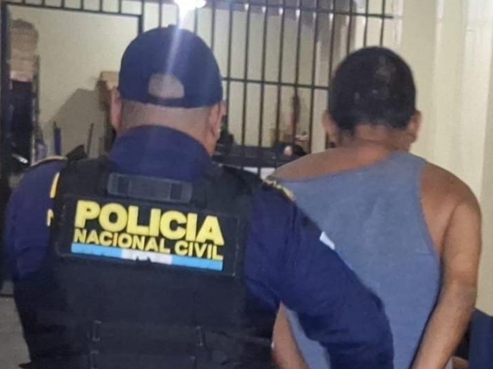 Detienen a “Rambo” por agredir a su progenitora en Retalhuleu