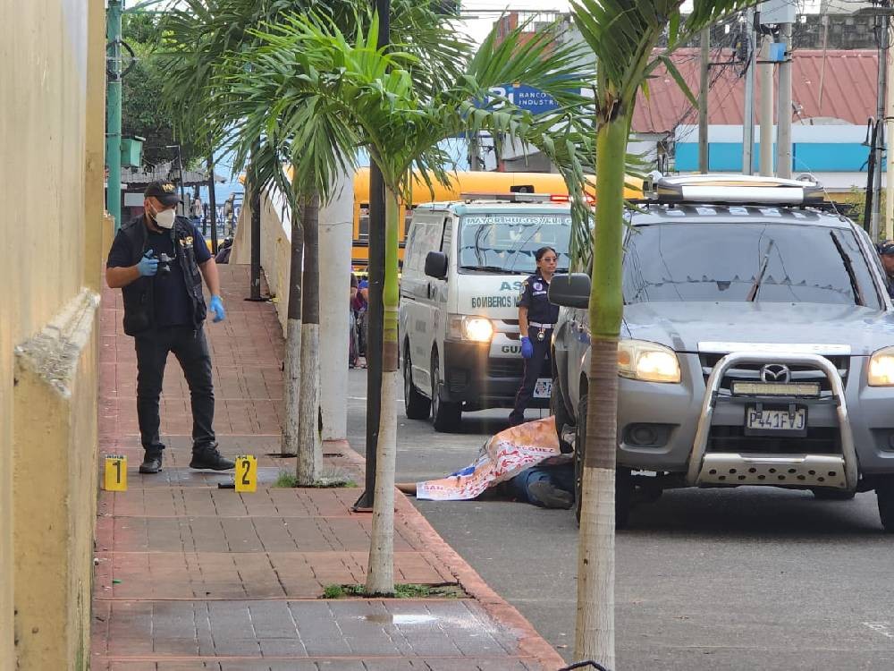 Discusión entre piloto de bus Esmeralda y piloto de picop se salda con un fallecido