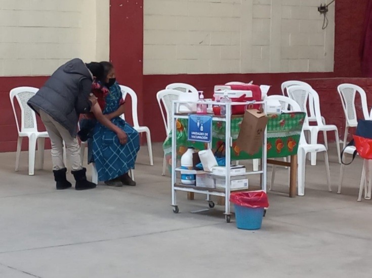 Disminuye interés por la vacuna contra Covid-19 en San Juan Ostuncalco 