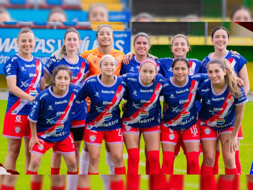 Dominante fase de clasificación de Xelajú Femenino