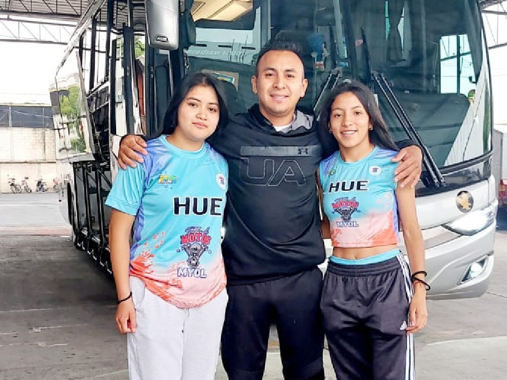 Dos huehuetecas competirán en juegos centroamericanos de atletismo