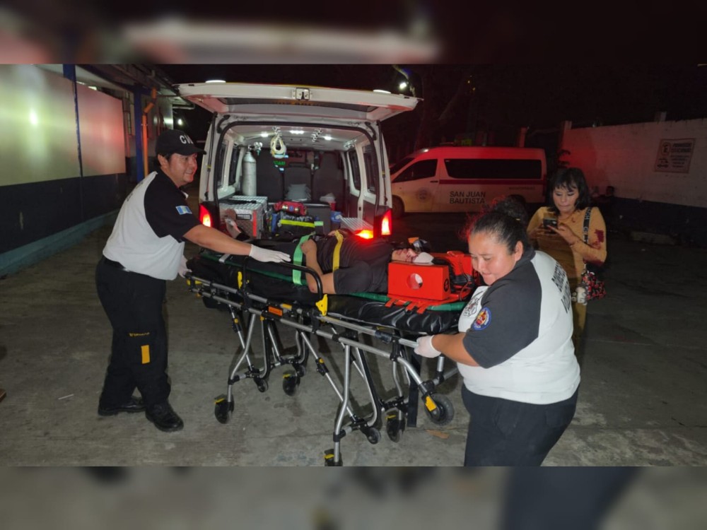 Dos motociclistas resultan heridos tras colisionar en el kilómetro 153 de la ruta CA-2