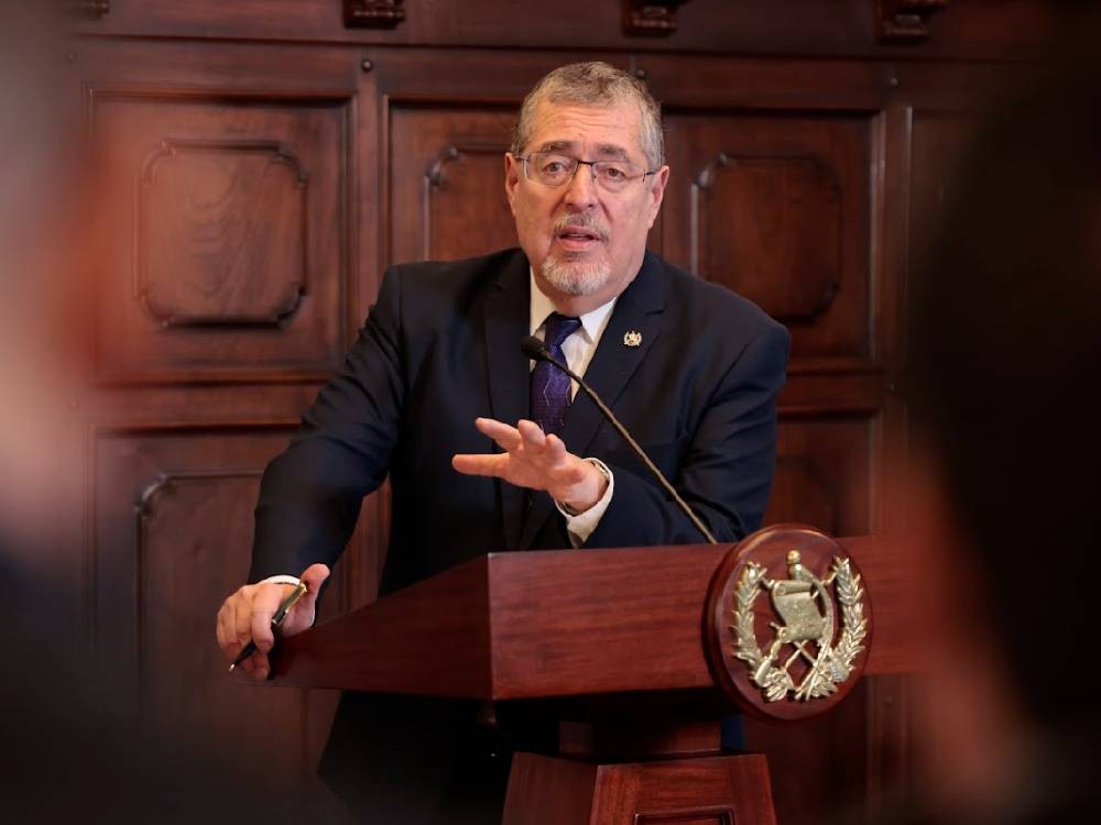 Ejecutivo anunciará medidas que se implementarán ante el alza de los combustibles